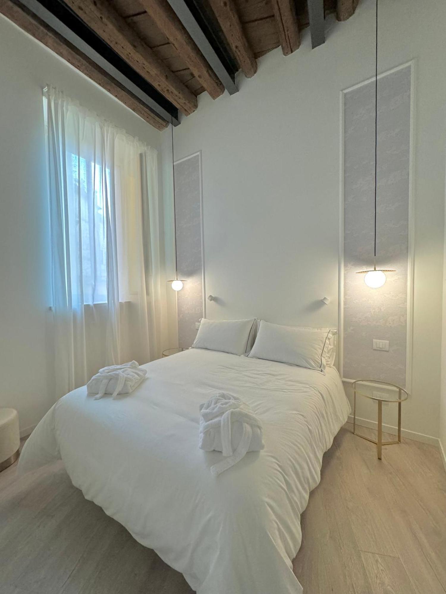 Dimora Manin Apartment Verona Ngoại thất bức ảnh